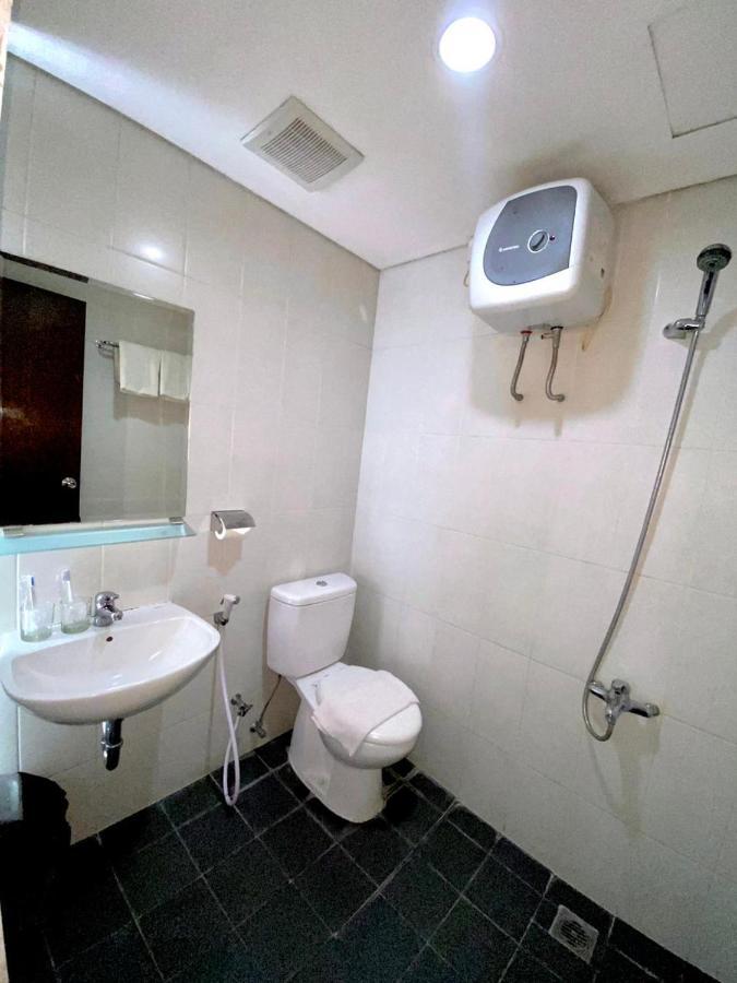 Skyland City Hotel Jatinangor Cilimus ภายนอก รูปภาพ